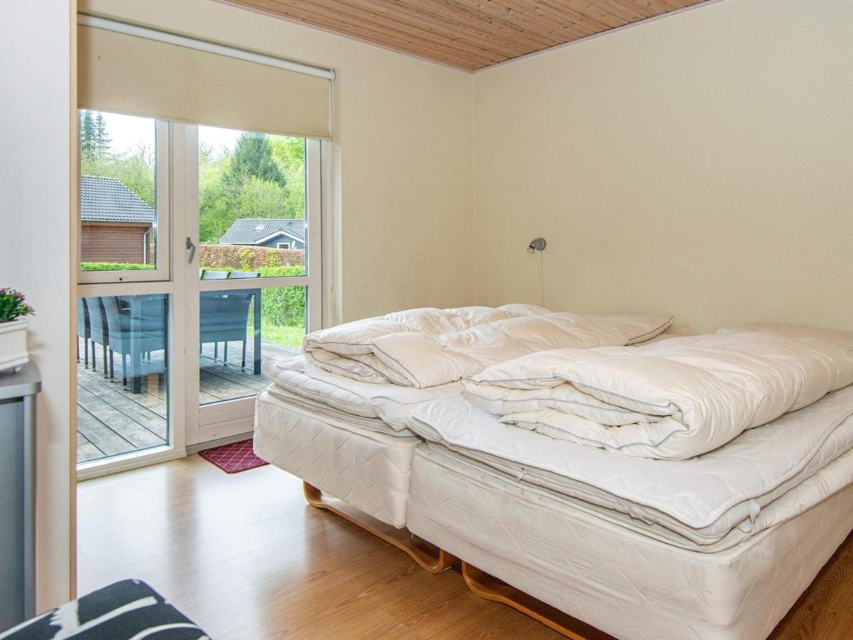12 Person Holiday Home In Aabenraa Loddenhoj Bagian luar foto
